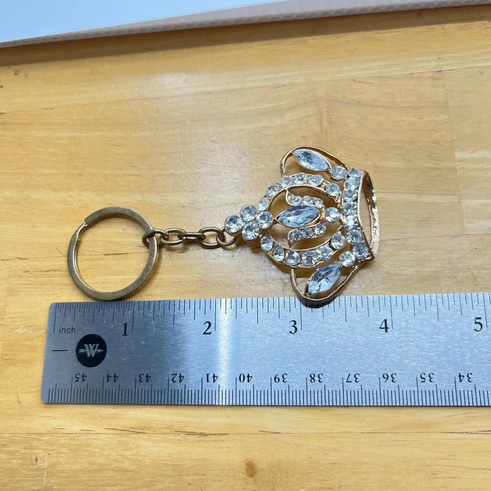 Vintage Retro Gold Tone Sparkling Rhinestone Tiara Crown Keychain Bag Charm